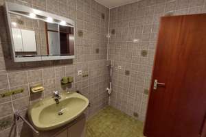 Gepflegte Wohnung im 3.OG mit Südbalkon und Garage – Bernsteinstraße 56, 70619 Heumaden, Stuttgart – Vorschaubild 7