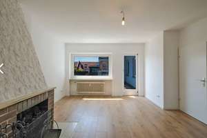 Sehr schöne 2 Zimmer Wohnung in Schwabing mit Balkon | NEU RENOVIERT