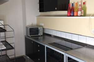 Moderne, voll möblierte Souterrainwohnung mit separatem Eingang in Darmstadt-Arheilgen – Die vollständige Adresse der Immobilie erhältst du vom Anbieter., 64291 Arheilgen, Darmstadt – Vorschaubild 13