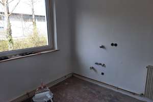 Attraktive 3-Zimmer-Wohnung mit Balkon in Solingen – Am Walder Busch 4, 42719 Wald, Solingen – Vorschaubild 4