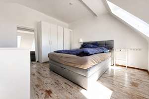 Hell. Modern. Charmant. Dachgeschosswohnung mit besonderem Wohngefühl – Bromberger Straße 14, 90491 Schoppershof, Nürnberg – Vorschaubild 4