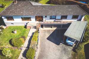 Gepflegter Bungalow, mit Fernblick und großzügigem Grundstück in Heimbach zu verkaufen – Auf dem Broich 6, 52396 Düren (Kreis) – Vorschaubild 3
