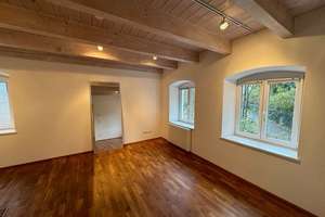 Saniertes 5-Zimmer-Einfamilienhaus mit gehobener Innenausstattung und EBK in Nittendorf – Nürnbergerstraße 8, 93152 Nittendorf – Vorschaubild 16