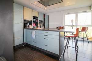 Charmante 3 Zimmer Maisonnettewohnung mit Dachterrasse und TG-Stellplatz in Bonn Heiderhof – Die vollständige Adresse der Immobilie erhältst du vom Anbieter., 53177 Heiderhof, Bonn – Vorschaubild 2