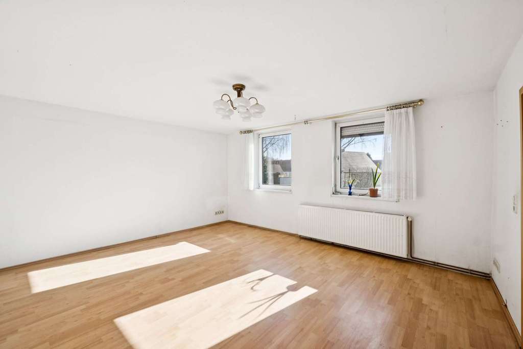 Immobilie in Friesack - Modernisiertes Einfamilienhaus auf großem Grundstück - Bild 2