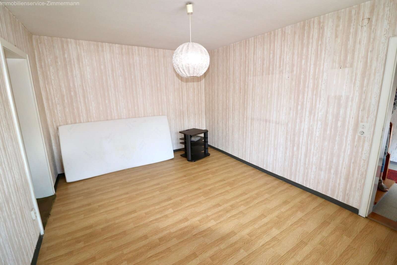 Immobilie in Rheinau - Einfamilienhaus mit großem Grundstück zu verkaufen - Bild 0