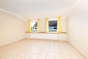 Maisonette-Wohnung mit ca. 170 m², Balkon und zwei Tiefgaragenstellplätzen in Hamburg-Meiendorf – Die vollständige Adresse der Immobilie erhältst du vom Anbieter., 22145 Rahlstedt, Hamburg – Vorschaubild 8
