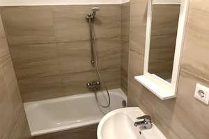1-Zimmer-Erdgeschoss-Wohnung  in Berlin-Wedding - U-Bahn Leopoldplatz, U-Bahn-Nauener Platz