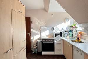 Poppenbüttel: 3-4-Zimmer-Maisonettewohnung mit Balkon – Die vollständige Adresse der Immobilie erhältst du vom Anbieter., 22399 Poppenbüttel, Hamburg – Vorschaubild 10