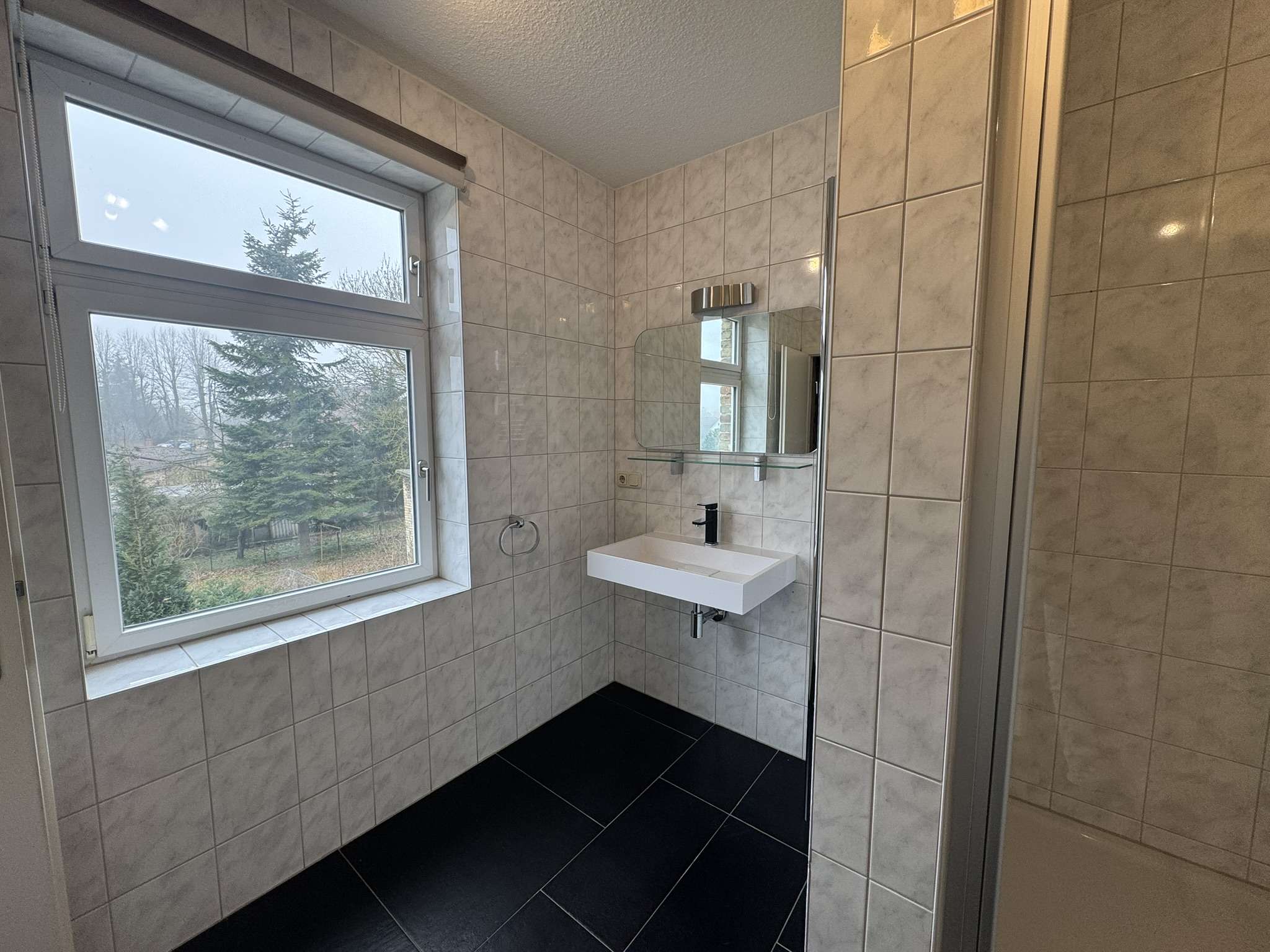 Immobilie in Sternberg - Schönes saniertes Mehrfamilienhaus mit 3 Wohnungen in Sternberg - PROVISIONSFREI - Bild 0