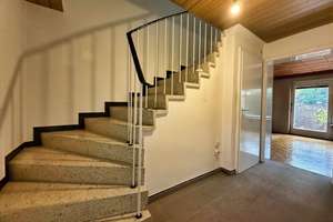 Ruhige Wohnoase in begehrter Lage! – Die vollständige Adresse der Immobilie erhältst du vom Anbieter., 84034 West, Landshut – Vorschaubild 8