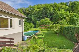 1517 m² Freiheit – freistehender Bungalow mit Pool und großem Garten in Sinzig zu verkaufen – Die vollständige Adresse der Immobilie erhältst du vom Anbieter., 53489 Sinzig – Vorschaubild 4