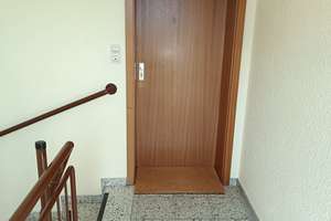 4-Zimmer-Dachgeschosswohnung mit großem Südbalkon, Garage und eigenem Gartenanteil in Lichtenrade – Hanowsteig 36a, 12309 Lichtenrade, Berlin – Vorschaubild 3