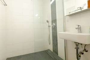 Maisonette-Wohntraum mit Penthouse-Charakter, zwei Terrassen und Tiefgarage – Die vollständige Adresse der Immobilie erhältst du vom Anbieter., 30629 Misburg-Nord, Hannover – Vorschaubild 8