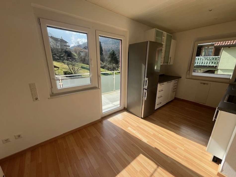 Küche mit Zugang Balkon