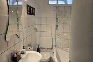 Helle und uninahe 3-Zimmer-Wohnung mit Balkon im 3. OG in Wuppertal-Elberfeld – Markgrafenstraße 8, 42119 Elberfeld, Wuppertal – Vorschaubild 10