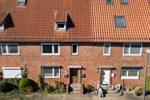 Maisonette-Wohnung mit hochwertiger Sanierung, Einbauküche und Gartenbereich – Die vollständige Adresse der Immobilie erhältst du vom Anbieter., 24147 Elmschenhagen, Kiel – Vorschaubild 3