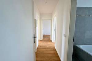 Sanierte 3-Raum-Wohnung mit idyllischem Blick ins Grüne – Beelitzer Str. 32A, 14822 Brück – Vorschaubild 2
