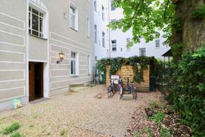 SONDERNUTZUNGSRECHT GARTEN - RUHIGE LAGE IN SCHÖNEBERG  - ZUR ZEIT VERMIETET – Schnackenburgstr. 7 ll, 12159 Friedenau, Berlin – Vorschaubild 9
