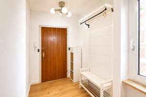 Helle 2-Zimmer-Wohnung mit Balkon, modernem Ambiente und Tiefgarage – Badgasteiner Straße 7, 81737 Mittersendling, München – Vorschaubild 4