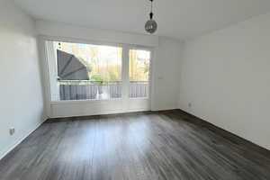 Gut aufgeteilte 3,5-Zimmer-Wohnung mit Balkon in ruhiger, zentraler Wohnlage von Mönchengladbach! – Mönchengladbach – Vorschaubild 7
