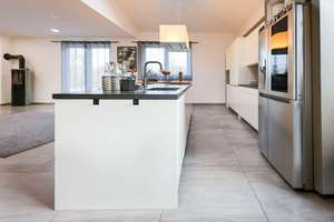 Moderne Stadtvilla mit Pool und großzügigem Garten – luxuriöses Wohnen in ruhiger Lage von Neuried – Die vollständige Adresse der Immobilie erhältst du vom Anbieter., 77743 Neuried – Vorschaubild 19