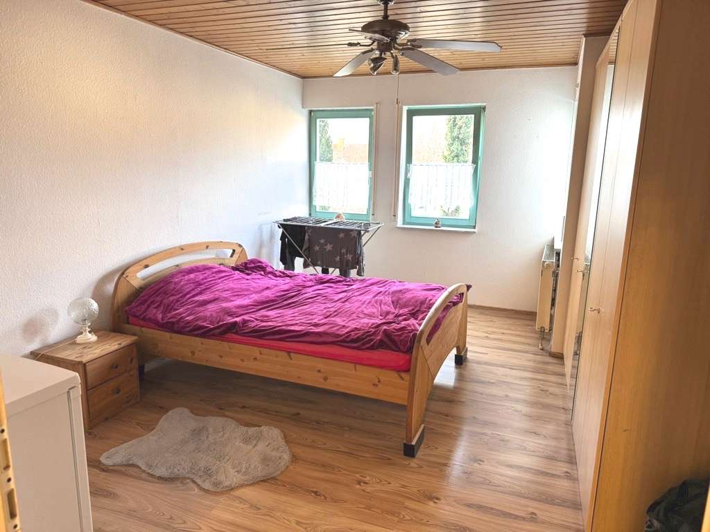 Immobilie in Osthofen - Wunderschöne 2 ZKB Wohnung mit Balkon und PKW- Stellplatz in 67574 Osthofen - Bild 3