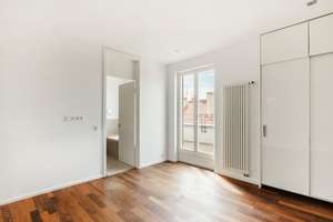 Wohnen über den Dächern: Penthouse-Charme mit Kaminfeuer, zwei Terrassen & Fernsehturmblick – Die vollständige Adresse der Immobilie erhältst du vom Anbieter., 10115 Mitte (Ortsteil), Berlin – Vorschaubild 9