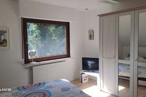 Großzügiges Einfamilienhaus auf verstecktem Gartengrundstück in Berlin-Frohnau – Die vollständige Adresse der Immobilie erhältst du vom Anbieter., 13465 Frohnau, Berlin – Vorschaubild 21