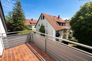 HELLE 3-ZI.-DG-WHG.: Balkon * ca. 85 qm * TL-Bad + sep. Wc * S-Luginsland (max. 2 Pers.) * ab sofort – Die vollständige Adresse der Immobilie erhältst du vom Anbieter., 70327 Luginsland, Stuttgart – Vorschaubild 7