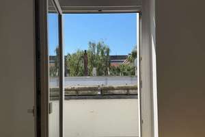 Bezugsfrei & frisch renoviert – charmante 2-Zimmer-Altbauwohnung mit Süd-Loggia im Leopoldkiez – Oudenarder Straße 12, 13347 Wedding, Berlin – Vorschaubild 4