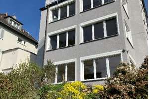 2,5-Zimmer-Wohnung mit Balkon in Stuttgart Süd