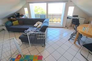 ++ Charmante 3-Zi.-Dachgeschosswohnung mit 2 Balkonen, Garage, 6-FH - zentral & ruhig Lage ++ – Friedrichstr. 81a, 76456 Kuppenheim – Vorschaubild 3