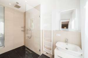 Traumhafte Luxuswohnung mit eigenem Garten zu vermieten – Kaiserin-Augusta Allee 86, 10589 Charlottenburg, Berlin – Vorschaubild 8
