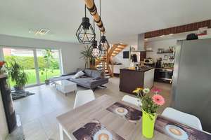 Modernes Einfamilienhaus mit Pool und großzügigem Grundstück in Niedernissa – Die vollständige Adresse der Immobilie erhältst du vom Anbieter., 99099 Niedernissa, Erfurt – Vorschaubild 2