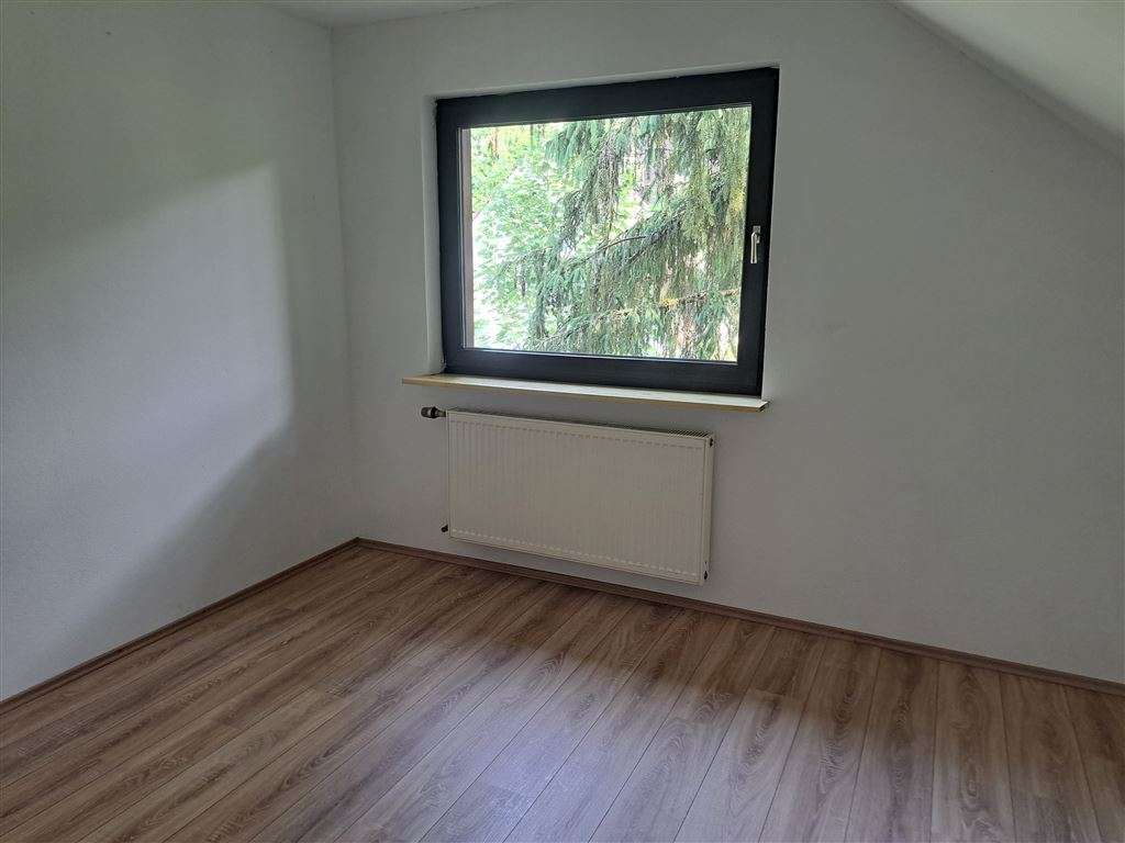 Immobilie in Kürten - Zweifamilienhaus mit Potenzial - Bild 1