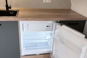 Ruhiges Rückzugs-Apartment im Dachgeschoss - frisch saniert & stilvoll eingerichtet – Heidestr. 172, 51147 Wahnheide, Köln – Vorschaubild 5