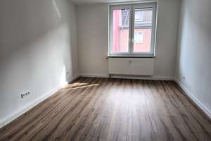 **Attraktive 2-Zimmer-Wohnung – Erstbezug nach kompletter Sanierung, ca. 67 m²** – Mülheimer Str. 80, 45145 Frohnhausen, Essen – Vorschaubild 5