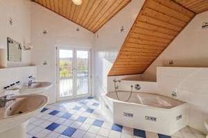 Ingelheim/Groß-Winternheim: Familienhaus mit großem Grundstück, Traumblick und viel Platz! – Die vollständige Adresse der Immobilie erhältst du vom Anbieter., 55218 Ingelheim am Rhein – Vorschaubild 10