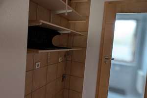 Helle 2-Zimmer Wohnung mit Balkon im 1. OG in Regensburg-Westenviertel – Die vollständige Adresse der Immobilie erhältst du vom Anbieter., 93049 Westenviertel, Regensburg – Vorschaubild 2