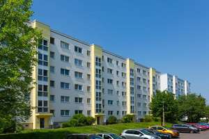 Sanierte 2-Zimmer-Wohnung mit Balkon!