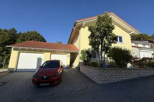 Sehr schönes 2 Fam. Haus in ruhiger Lage von Bernried mit sehr viel Potenzial !! – Ahornplatz 5, 82347 Bernried am Starnberger See – Vorschaubild 4