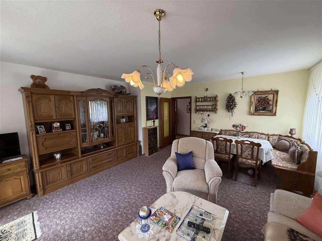 Immobilie in Altdorf bei Nürnberg - 3-Zimmer-Wohnung mit Terrasse, Garten und Tiefgarage direkt in Altdorf - Bild 4