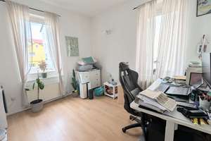 Charmante 3-Zimmer-Erdgeschosswohnung mit eigenem Garten und Einbauküche in Bad-Cannstatt – Die vollständige Adresse der Immobilie erhältst du vom Anbieter., 70372 Seelberg, Stuttgart – Vorschaubild 4