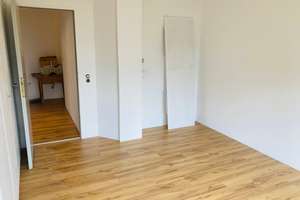 Freundliches und vollständig renoviertes 6,5-Zimmer-Reihenendhaus in Inning am Ammersee – Leitenstraße 11, 82266 Inning am Ammersee – Vorschaubild 9