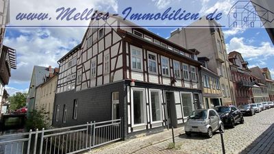 Wohnung mit Dachterrasse und Gewerbeinheit im Erdgeschoß im Herzen von Salzwedel