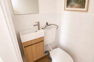 WG Zimmer | 4er WG Erstbezug nach Sanierung in Nürnberg-Galgenhof (3min zum HBF) – Bogenstraße 27, 90459 Galgenhof, Nürnberg – Vorschaubild 7