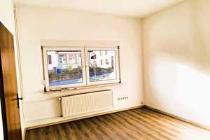 Gut aufgeteiltes Haus mit 7 Zimmern und Wintergarten! – Neckar-Odenwald-Kreis – Vorschaubild 2
