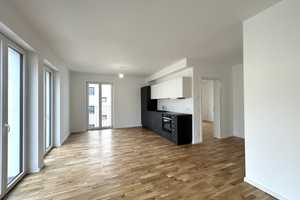 Hochwertige 2-Zimmerwohnung mit Balkon und Einbauküche – Berlin – Vorschaubild 5