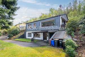 Einfamilienhaus mit Einliegerwohnung und Aussicht! – Oberbergischer Kreis – Vorschaubild 2